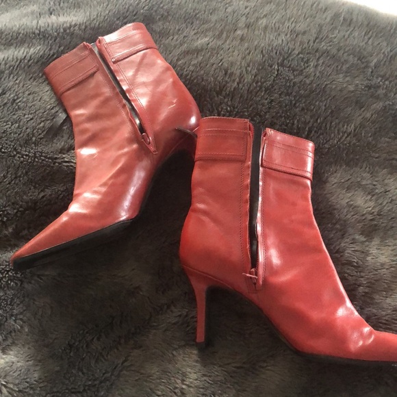 Nine West Red Leather Boots. Size 7.5. Vintage Nine West. - Picture 7 of 8
